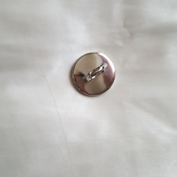 Stylish Ring - Picture 3 of 4